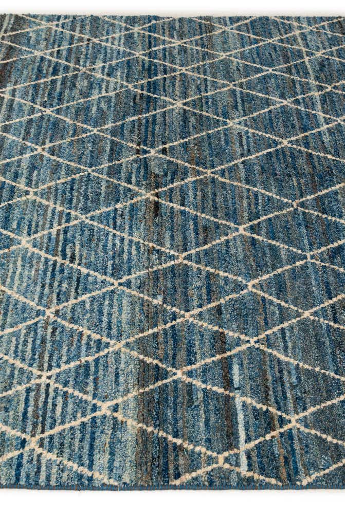 5' 6 x 7' 5 Hand Knotted Moroccan Wool Rug