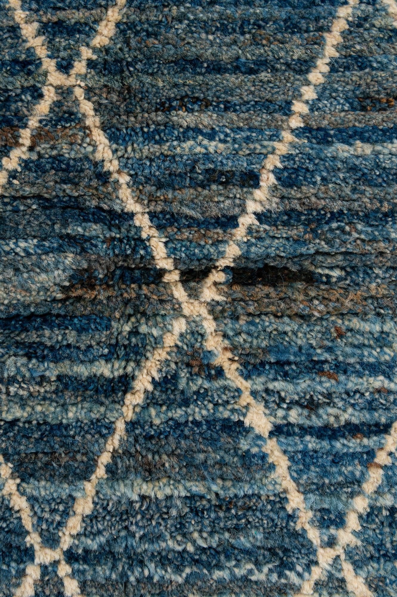 5' 6 x 7' 5 Hand Knotted Moroccan Wool Rug