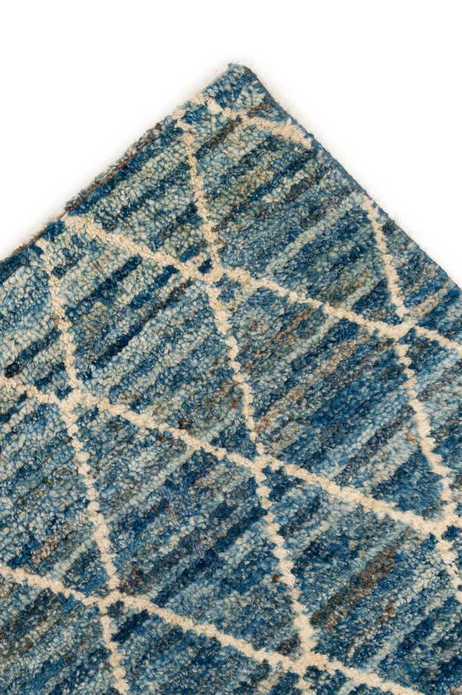 5' 6 x 7' 5 Hand Knotted Moroccan Wool Rug