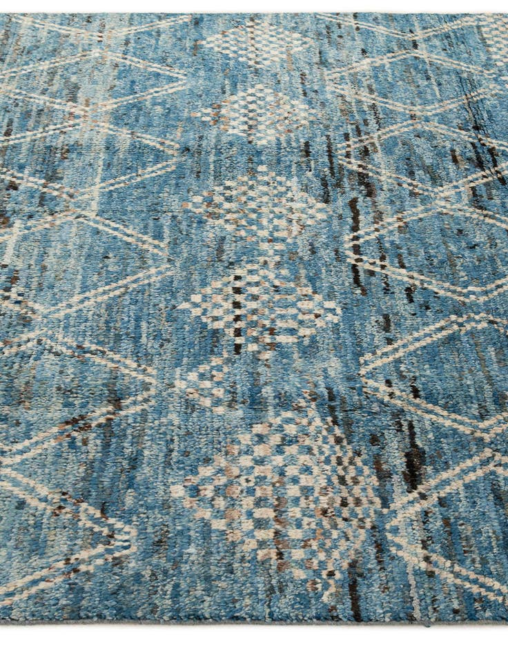 Detail image of 6' 5 x 10' Hand Knotted Moroccan Wool Rug