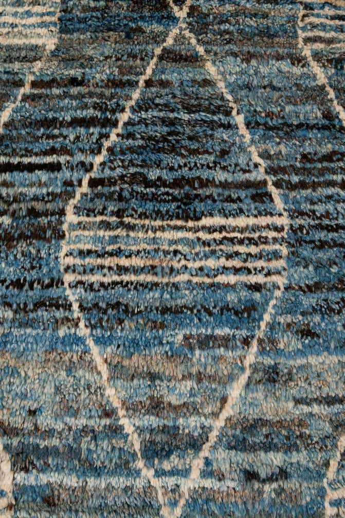 6' 6 x 9' 9 Hand Knotted Moroccan Wool Rug