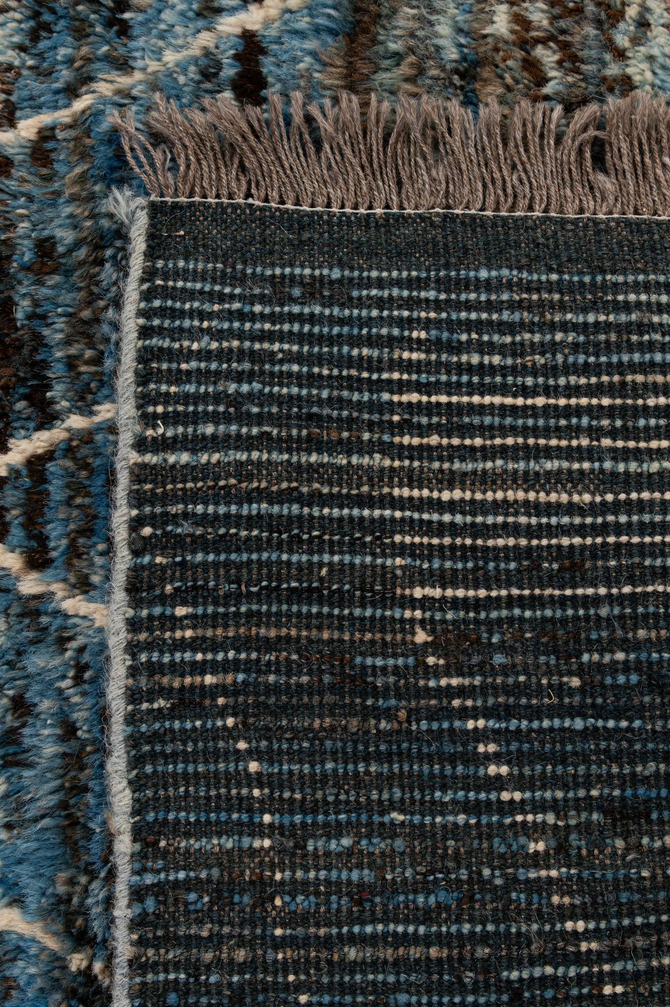 6' 6 x 9' 9 Hand Knotted Moroccan Wool Rug