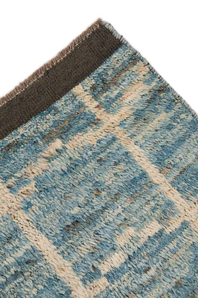 8' 1 x 9' 7 Hand Knotted Moroccan Wool Rug