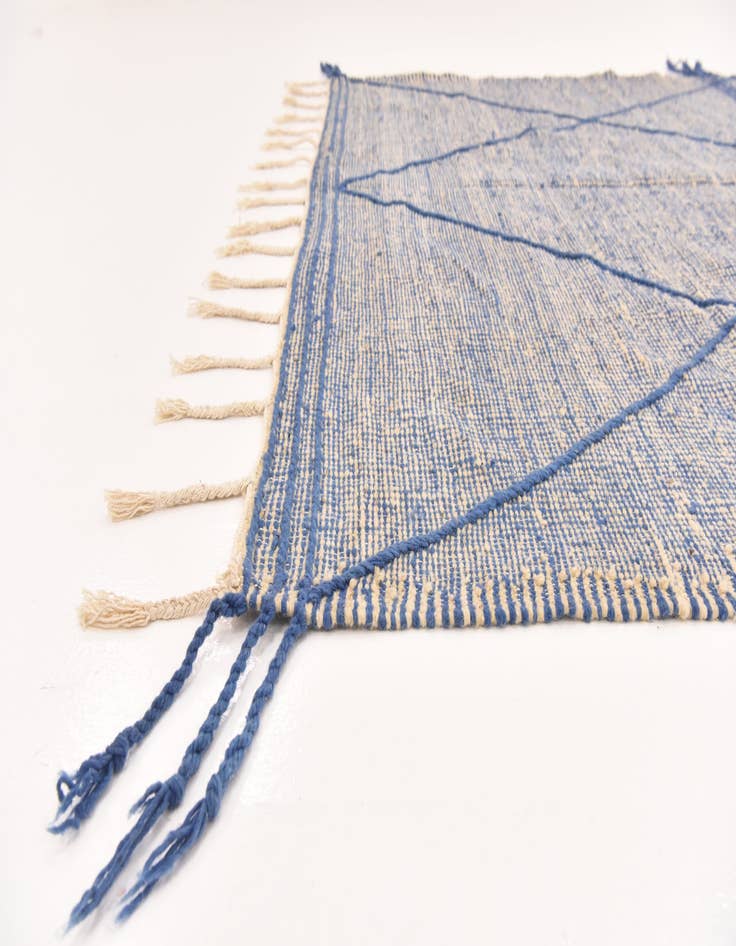 Detail image of 6' 8 x 10' 5  Hand Knotted Moroccan Wool Rug