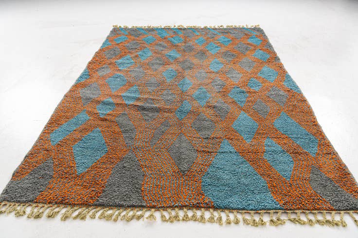 Detail image of 6' 8 x 9' 9 Hand Knotted Moroccan Wool Rug