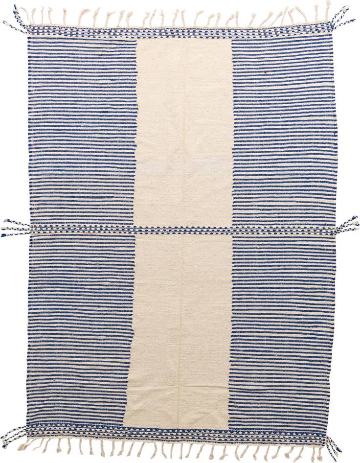 Detail image of 7' x 10' 6 Hand Knotted Moroccan Wool Rug