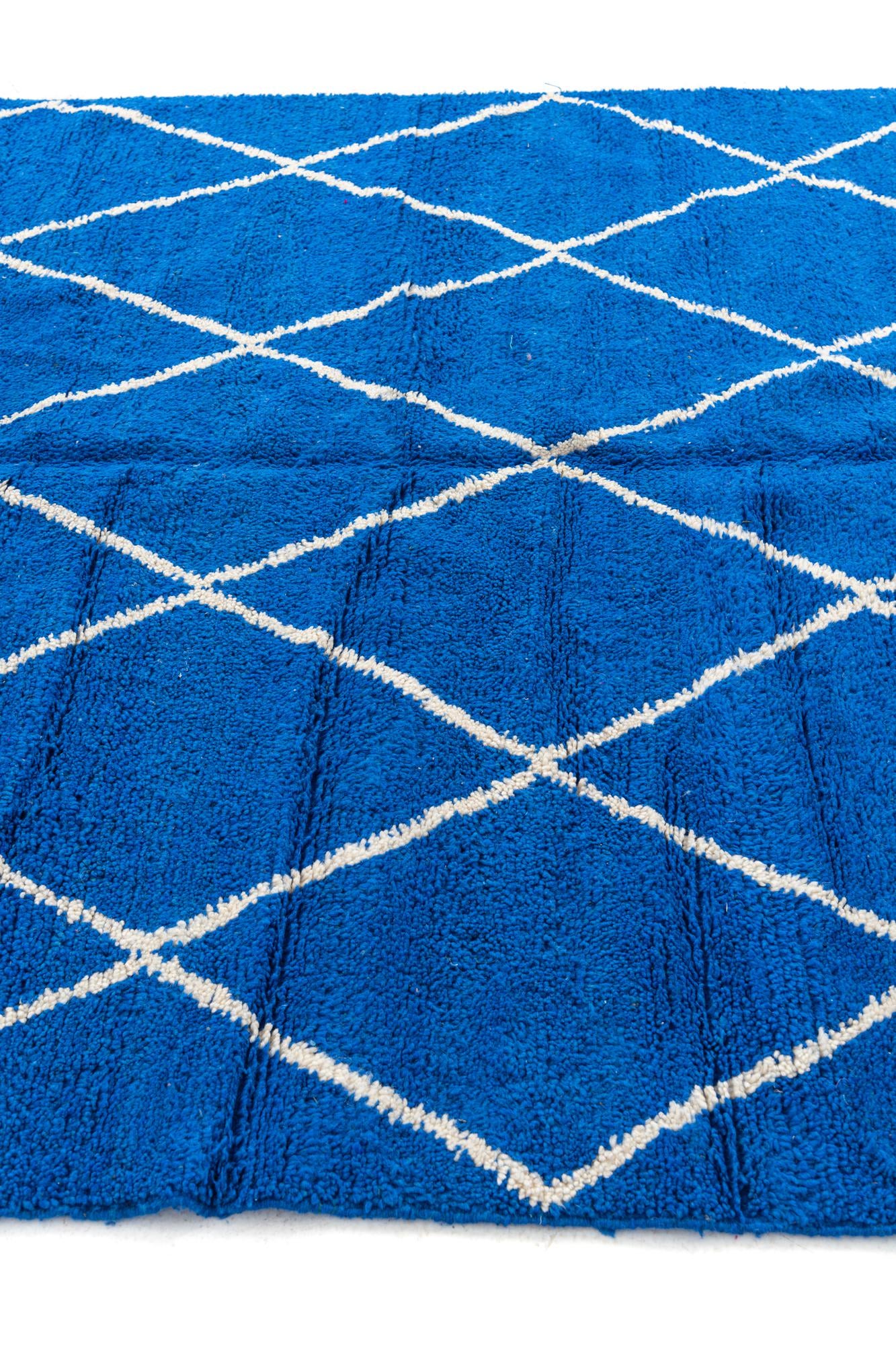 6' 8 x 9' 8 Hand Knotted Moroccan Wool Rug