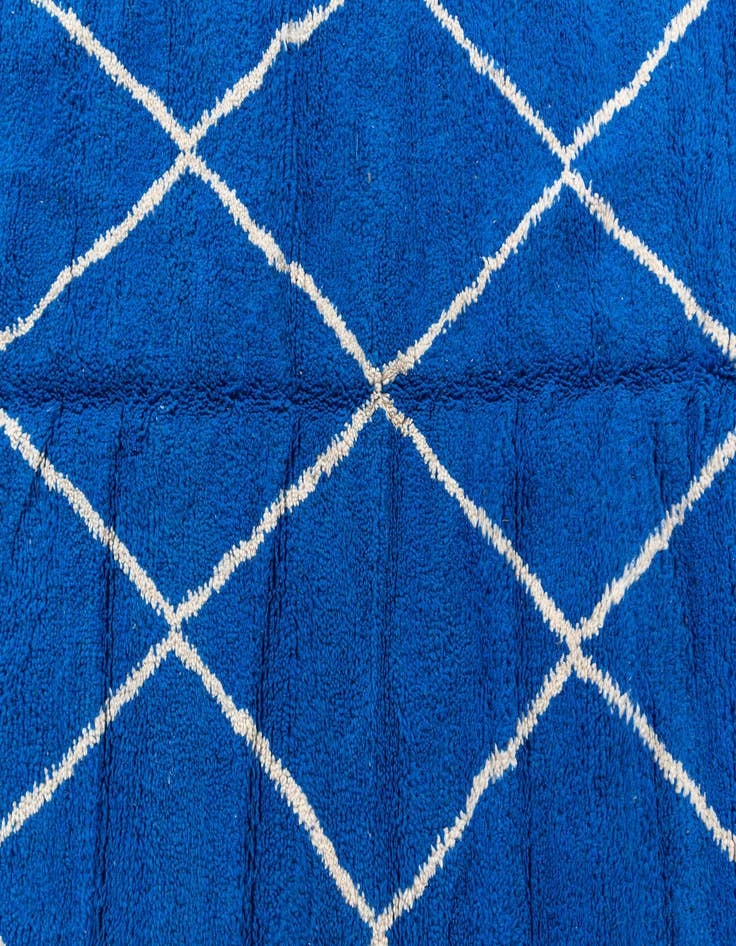 Detail image of 6' 8 x 9' 8  Hand Knotted Moroccan Wool Rug