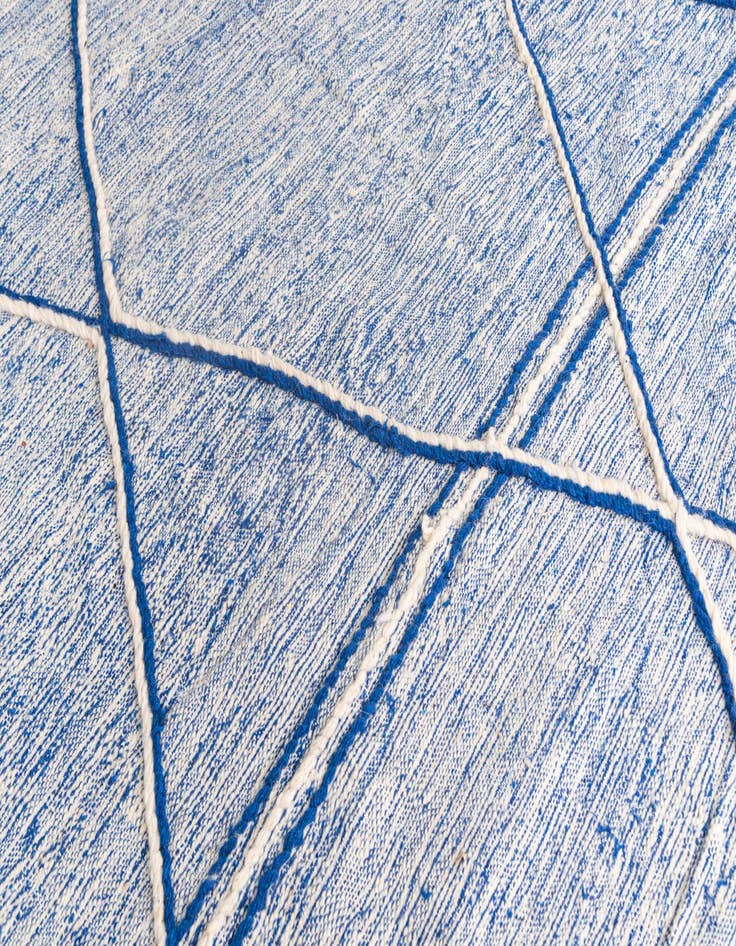 Detail image of 6' 5 x 9' 10  Hand Knotted Moroccan Wool Rug