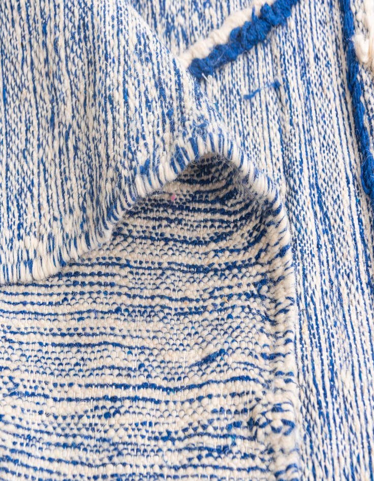 Detail image of 6' 5 x 9' 10  Hand Knotted Moroccan Wool Rug