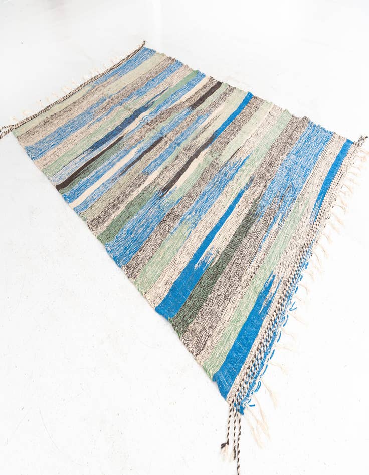 Detail image of 6' 6 x 9' 10 Hand Knotted Moroccan Wool Rug