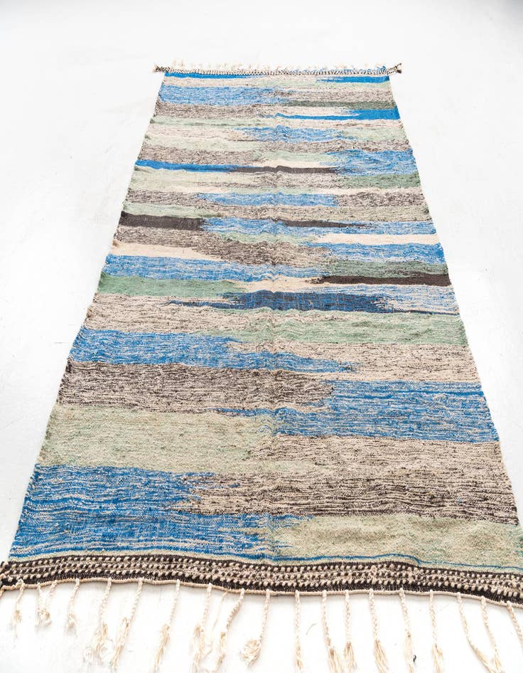 Detail image of 6' 6 x 9' 10 Hand Knotted Moroccan Wool Rug
