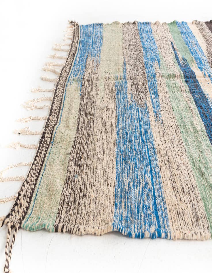 Detail image of 6' 6 x 9' 10 Hand Knotted Moroccan Wool Rug
