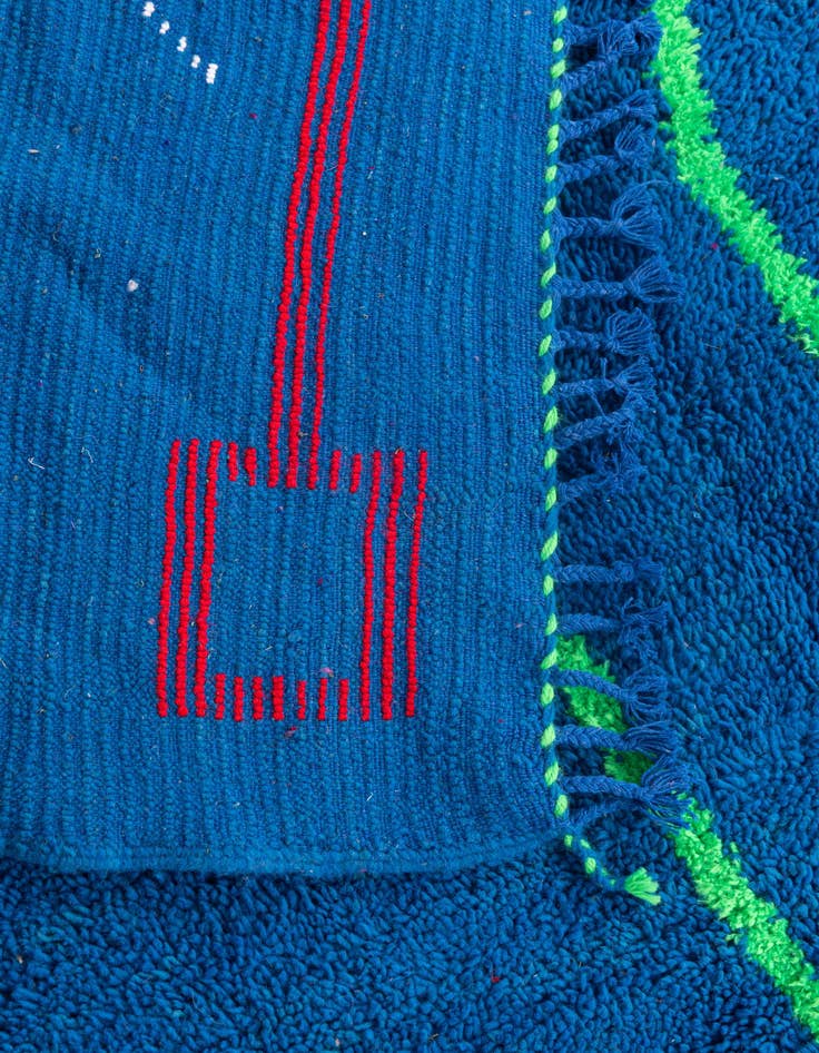 Detail image of 6' 6 x 9' 5  Hand Knotted Moroccan Wool Rug