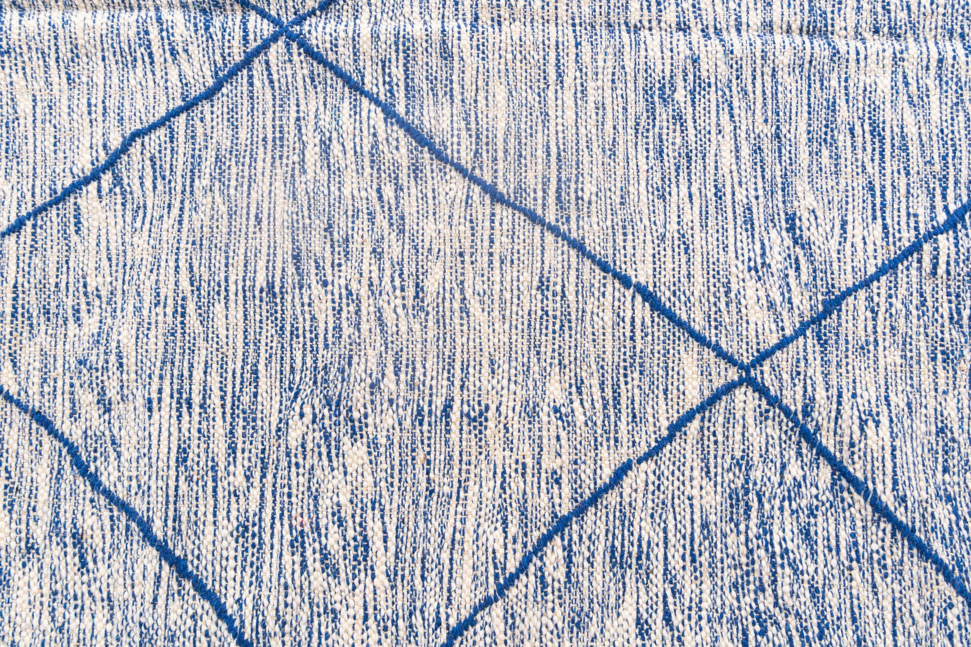 5' 3 x 8' 2 Hand Knotted Moroccan Wool Rug