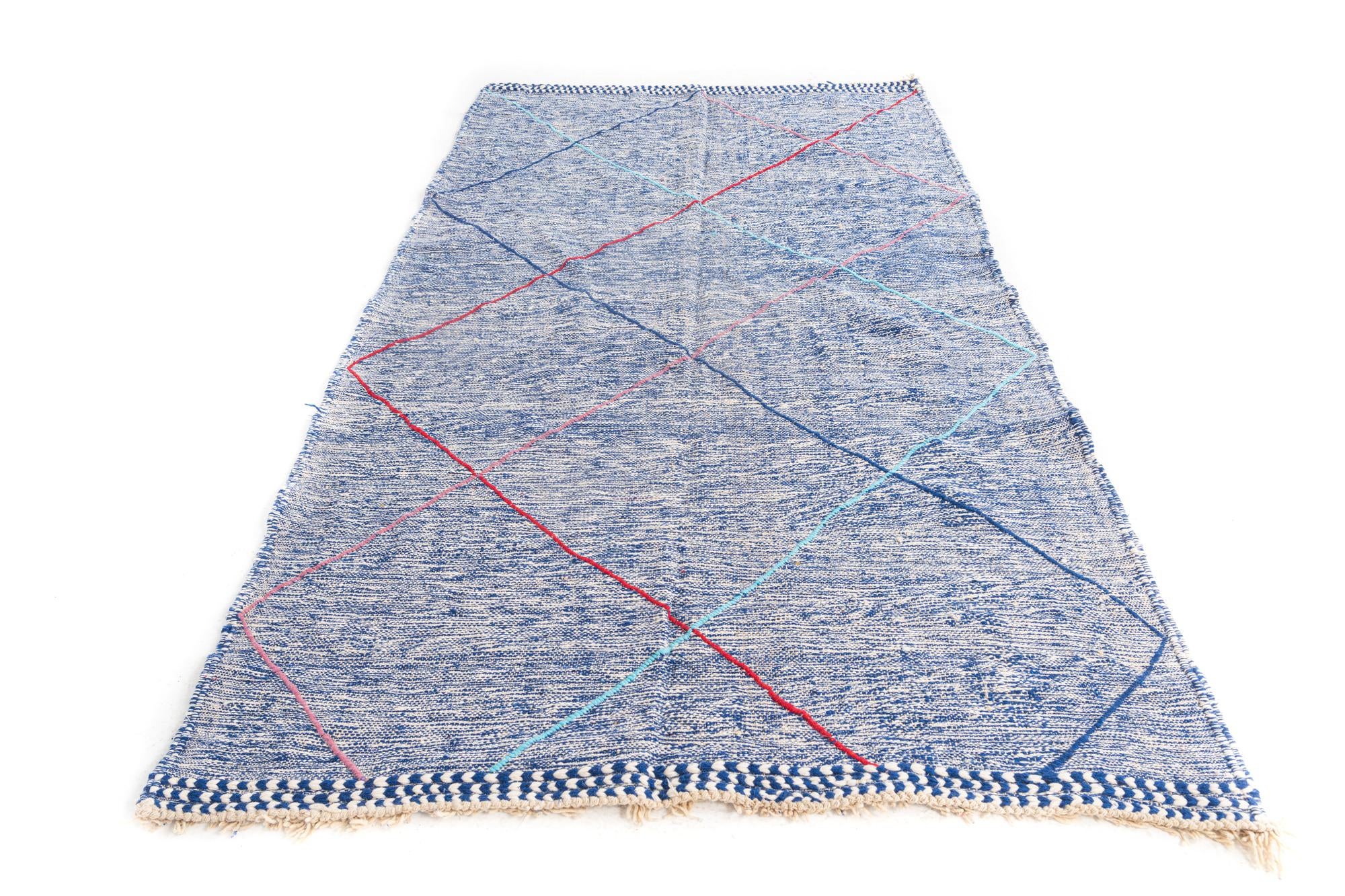5' 2 x 9' Hand Knotted Moroccan Wool Rug