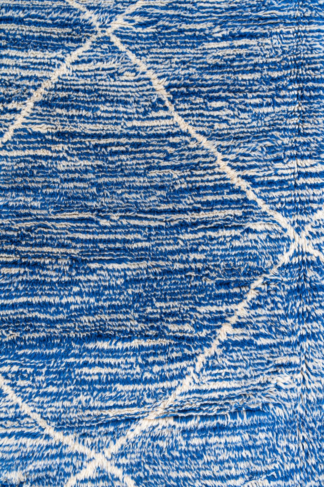 6' 7 x 9' 10 Hand Knotted Moroccan Wool Rug