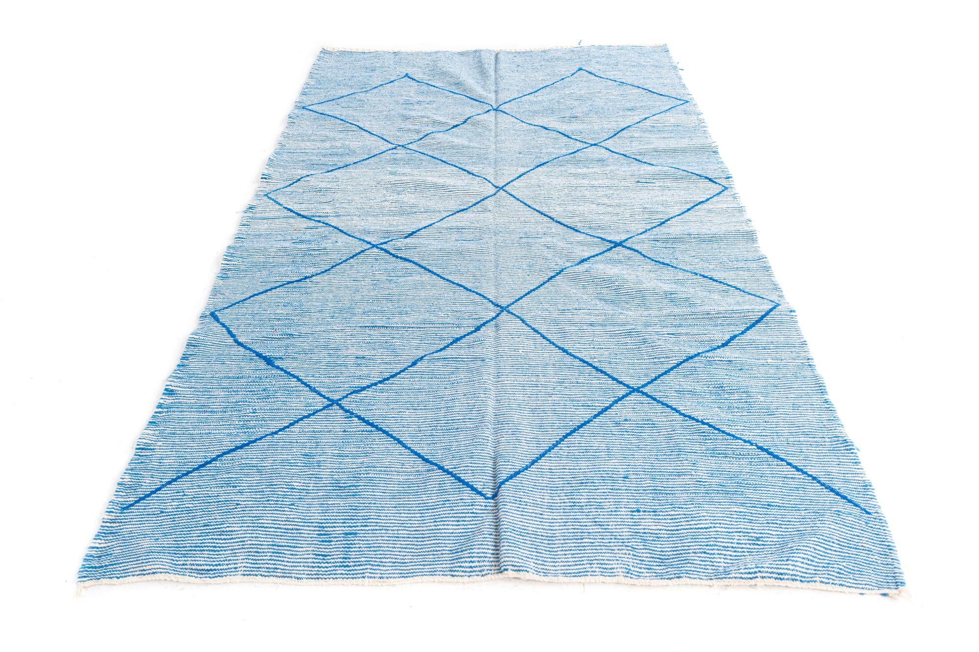 4' 10 x 7' 8 Hand Knotted Moroccan Wool Rug