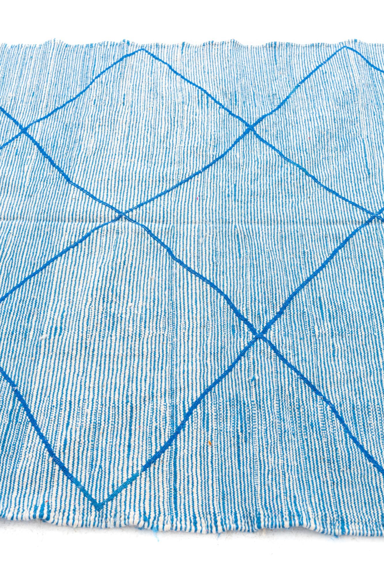 4' 10 x 7' 8 Hand Knotted Moroccan Wool Rug