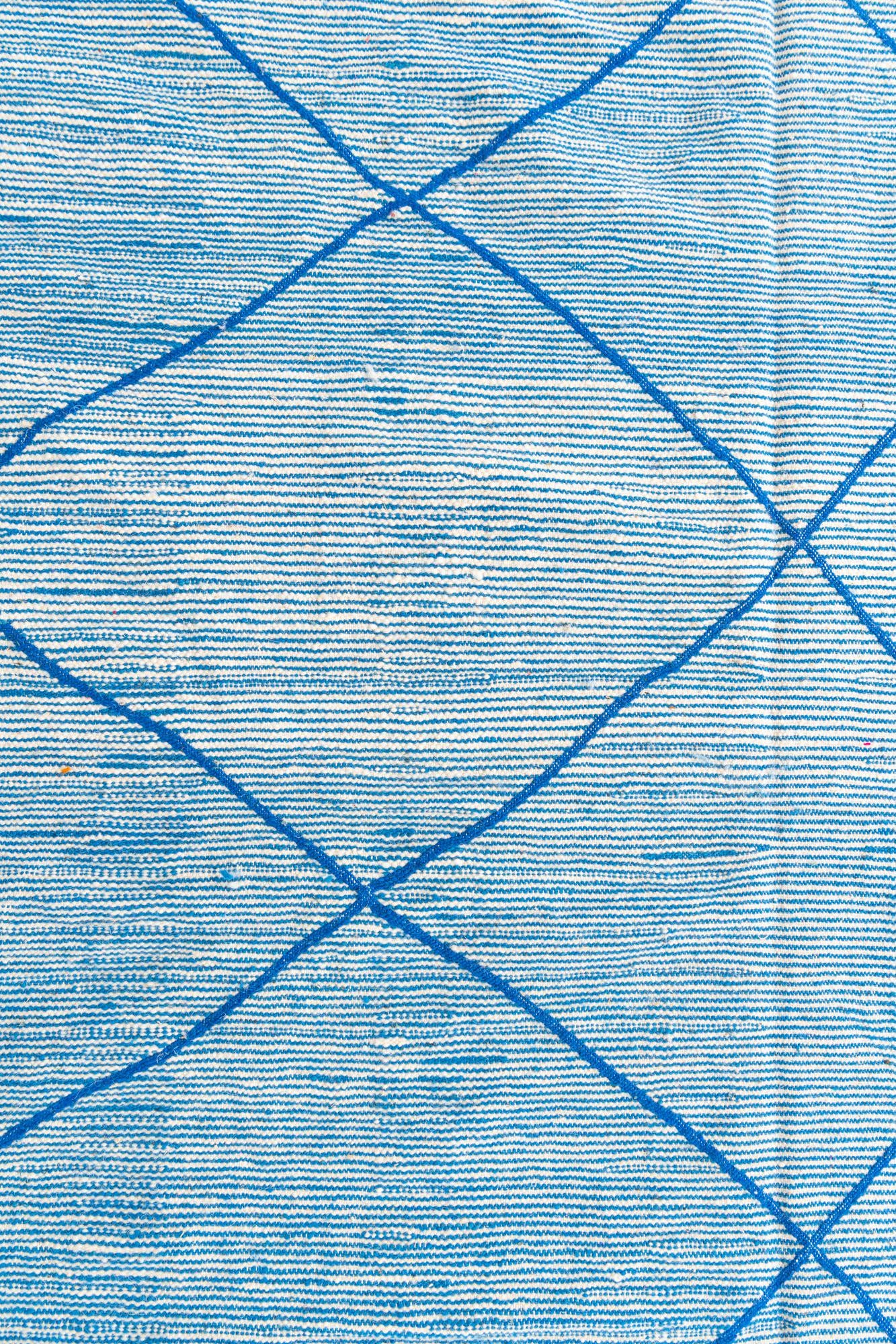 4' 10 x 7' 8 Hand Knotted Moroccan Wool Rug