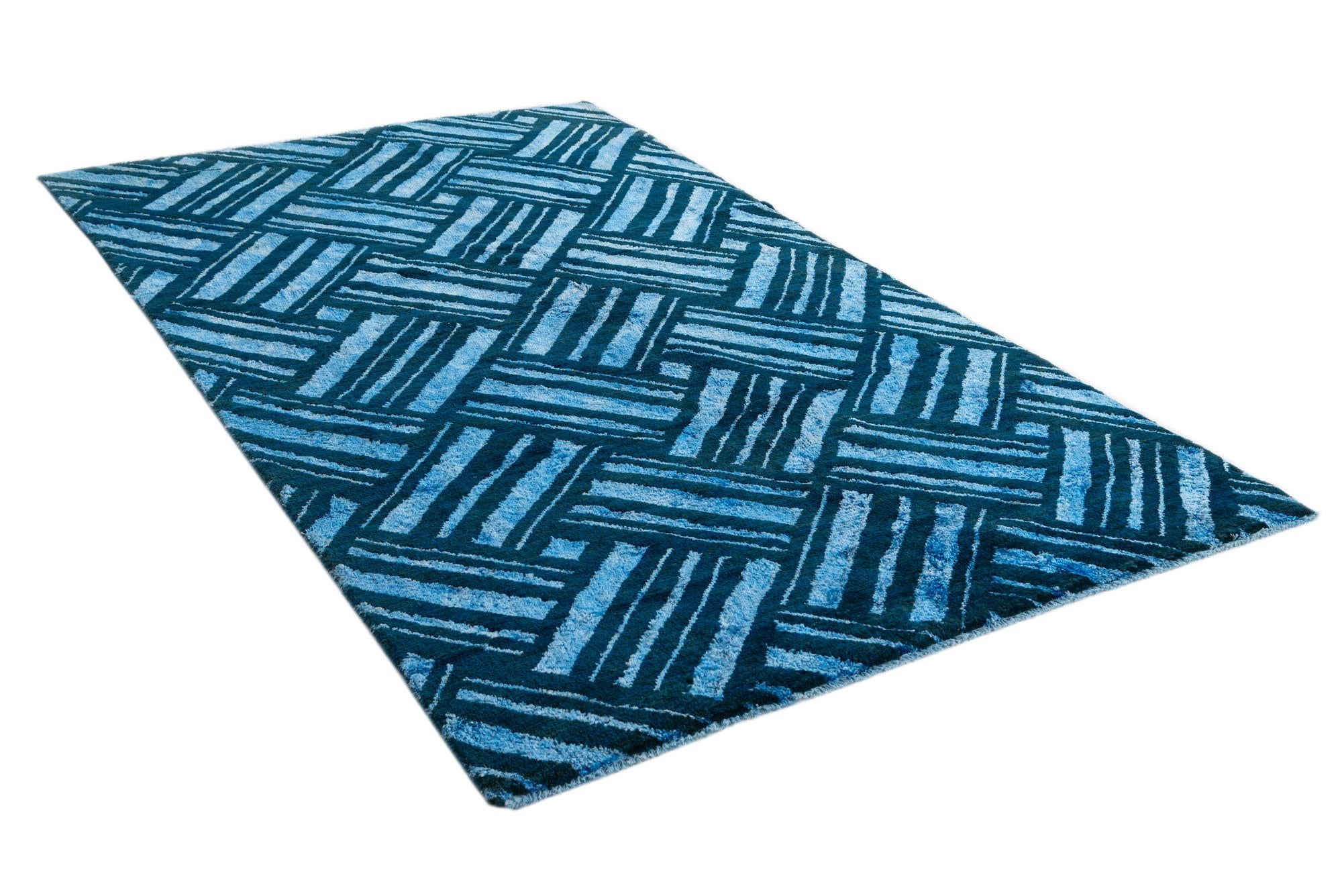 4' 10 x 8' 3 Hand Knotted Moroccan Rug