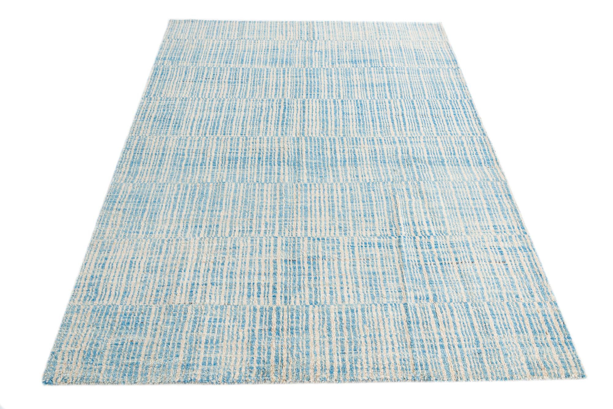 5' 9 x 7' 4 Hand Knotted Moroccan Wool Rug