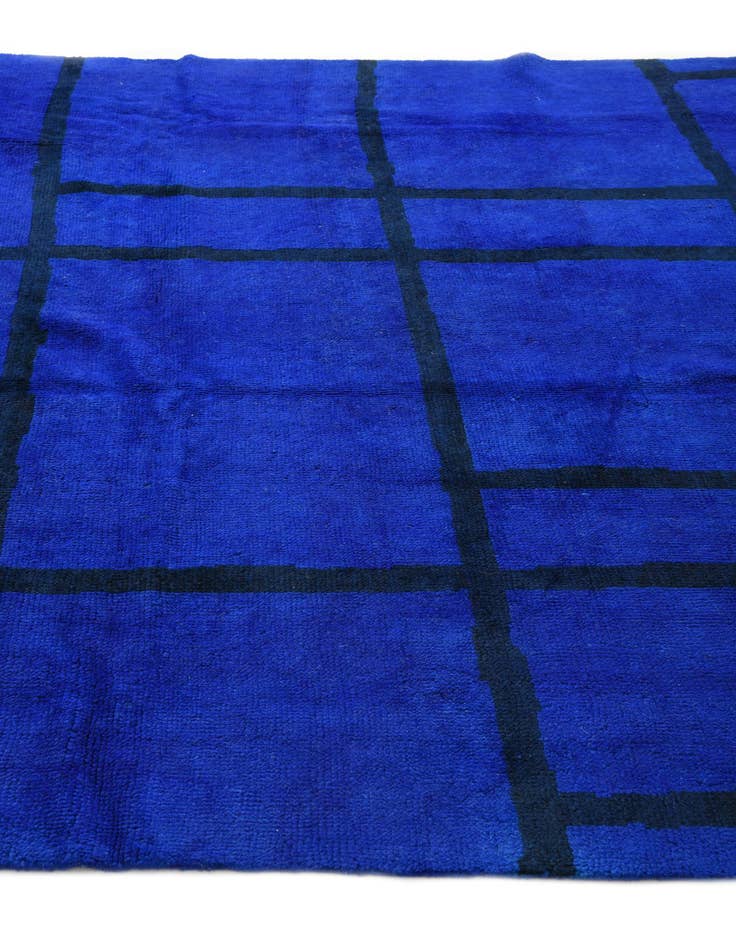 Detail image of 6' 7 x 10' 2  Hand Knotted Moroccan Wool Rug