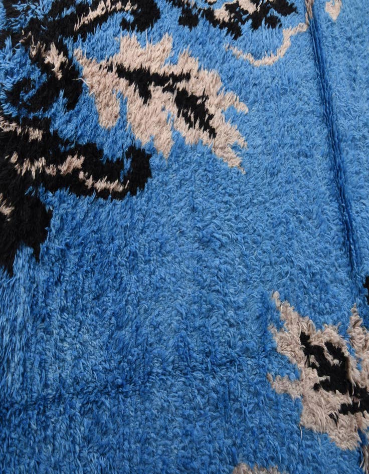 Detail image of 3' 10 x 5' 7  Hand Knotted Moroccan Wool Rug