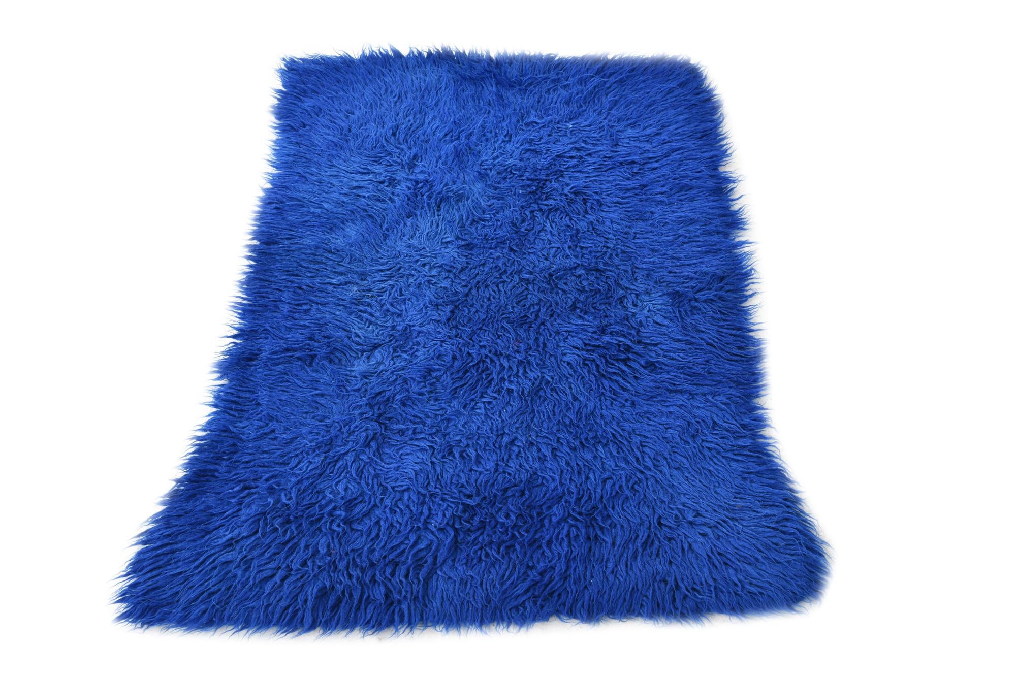 2' 3 x 3' 8 Hand Knotted Moroccan Wool Rug