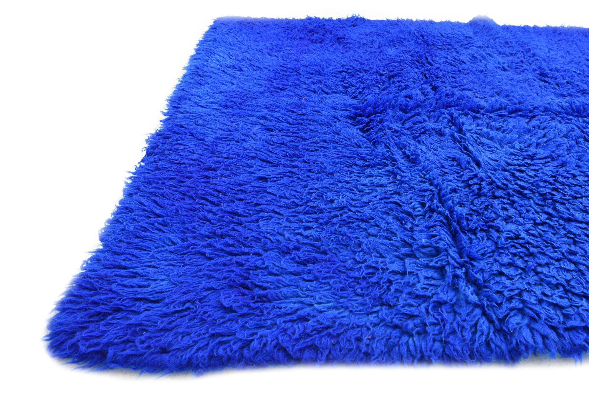 4' 6 x 6' 2 Hand Knotted Moroccan Wool Rug
