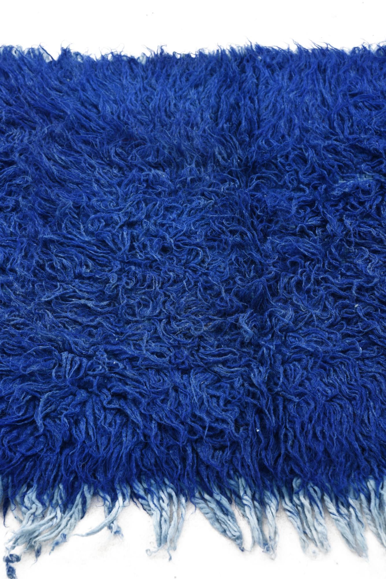 2' 4 x 4' 7 Hand Knotted Moroccan Wool Rug