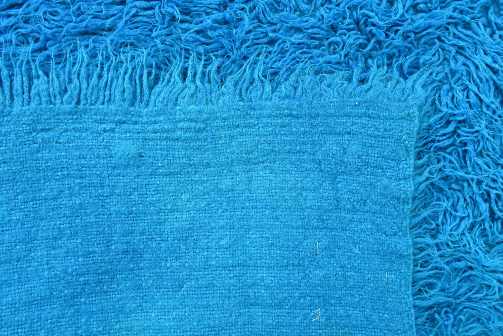 5' 7 x 6' 5 Hand Knotted Moroccan Wool Rug