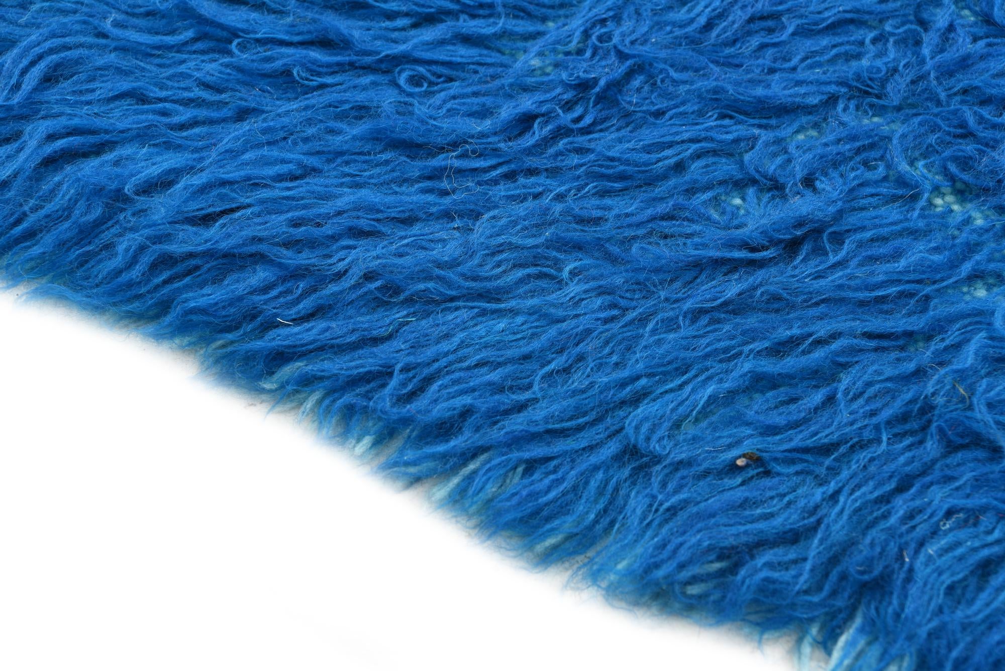 2' x 3' 7 Hand Knotted Moroccan Wool Rug