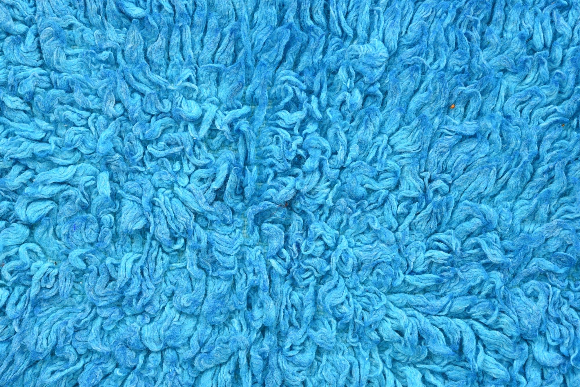 2' 8 x 5' Hand Knotted Moroccan Wool Rug