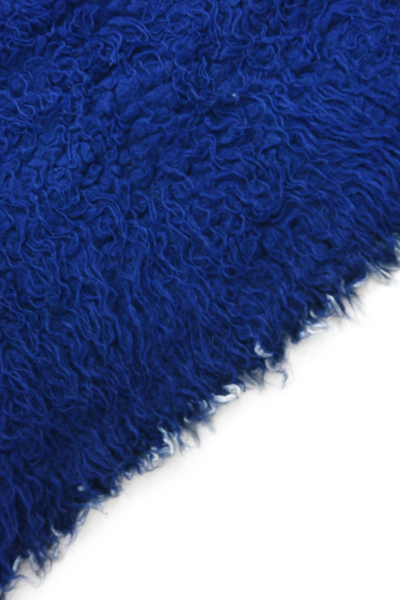 2' 7 x 4' 9 Hand Knotted Moroccan Wool Rug