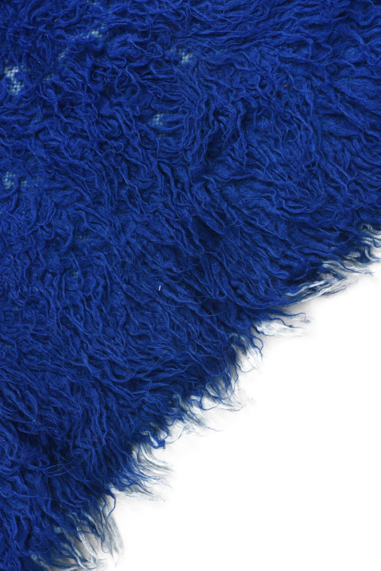 2' 4 x 4' 5 Hand Knotted Moroccan Wool Rug