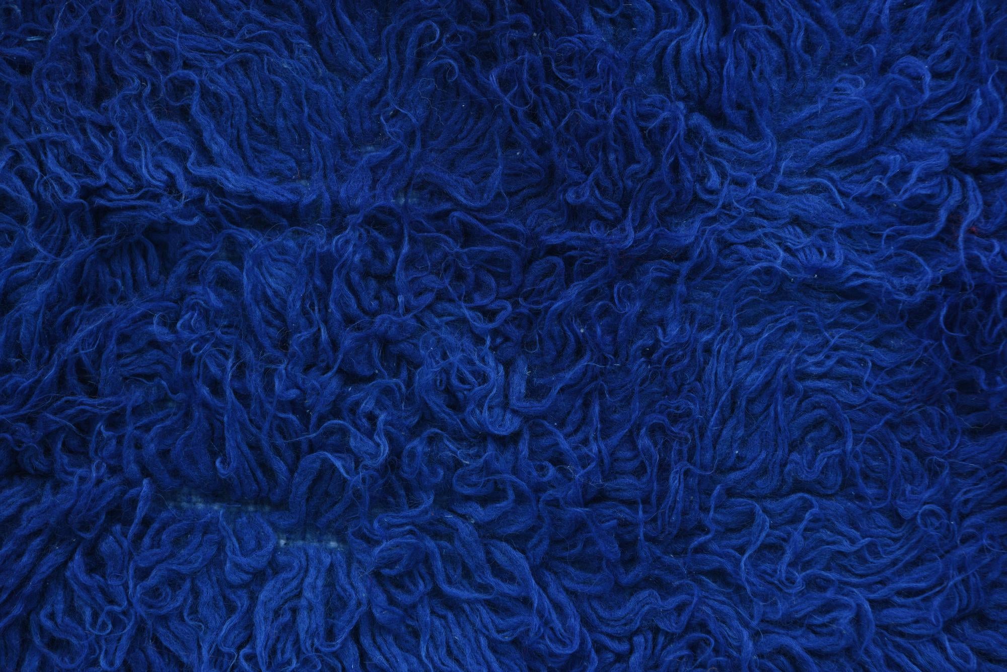2' 5 x 4' 6 Hand Knotted Moroccan Wool Rug