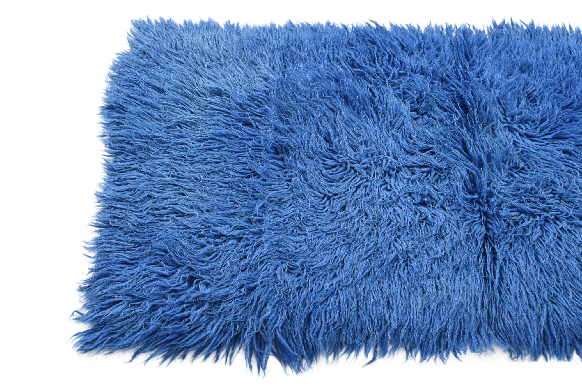 2' 5 x 3' 5 Hand Knotted Moroccan Wool Rug