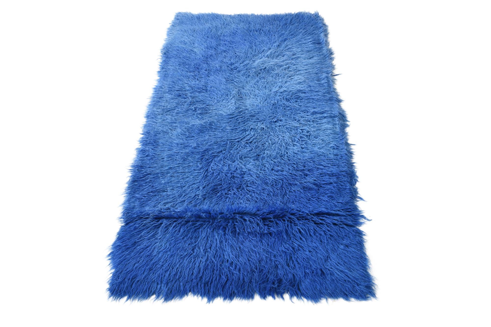 2' 4 x 5' Hand Knotted Moroccan Wool Rug
