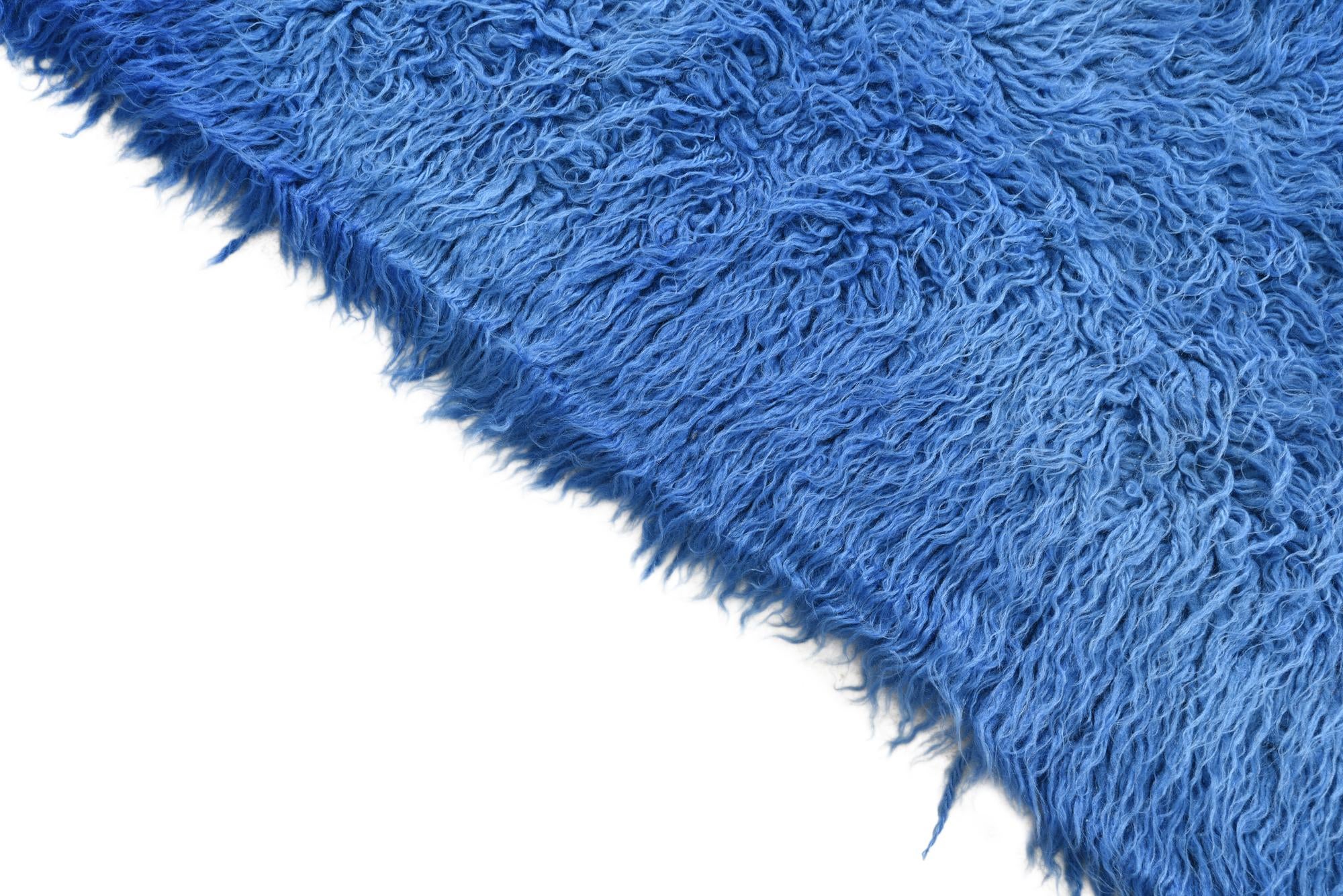 2' 4 x 5' Hand Knotted Moroccan Wool Rug