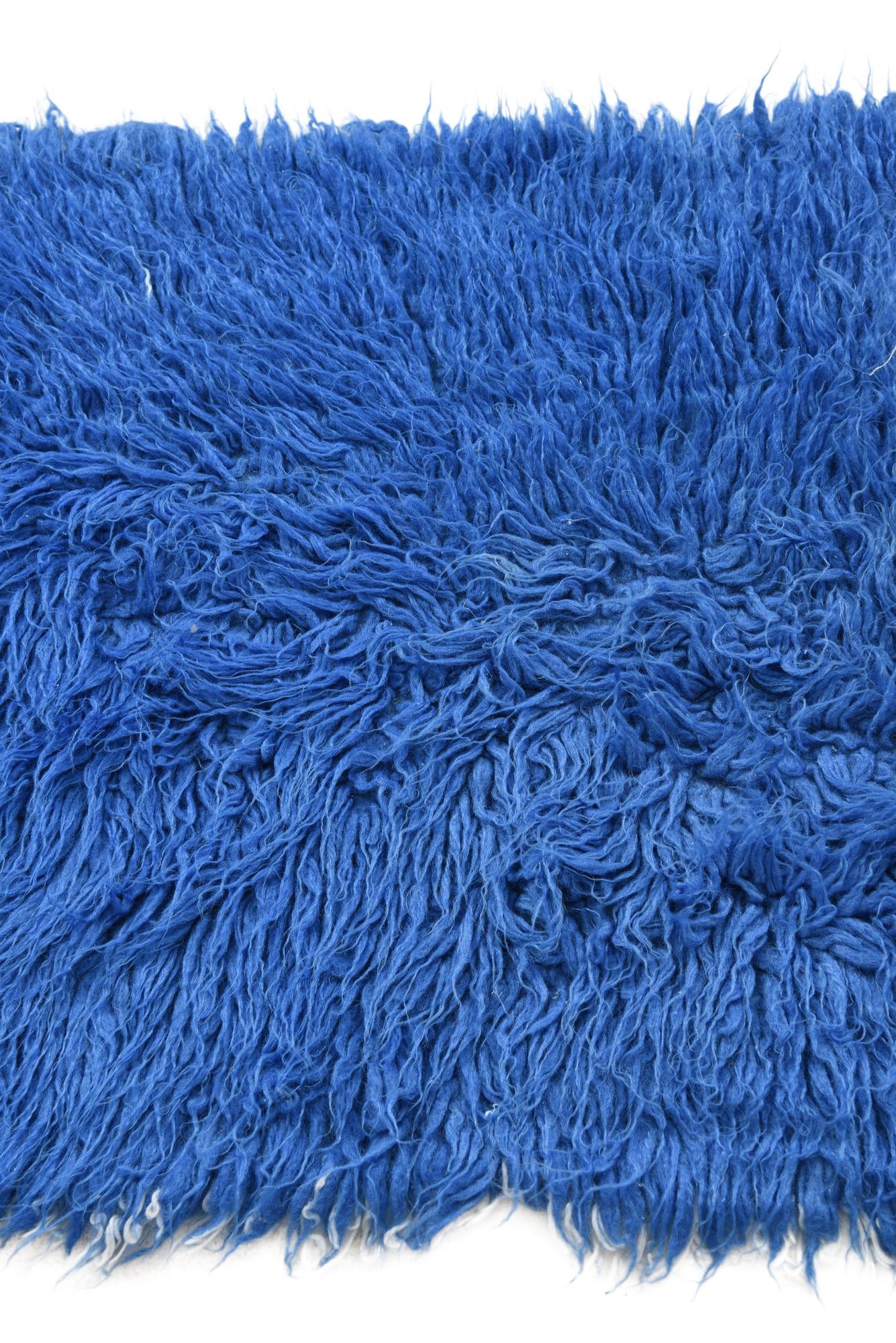 2' 5 x 4' 9 Hand Knotted Moroccan Wool Rug