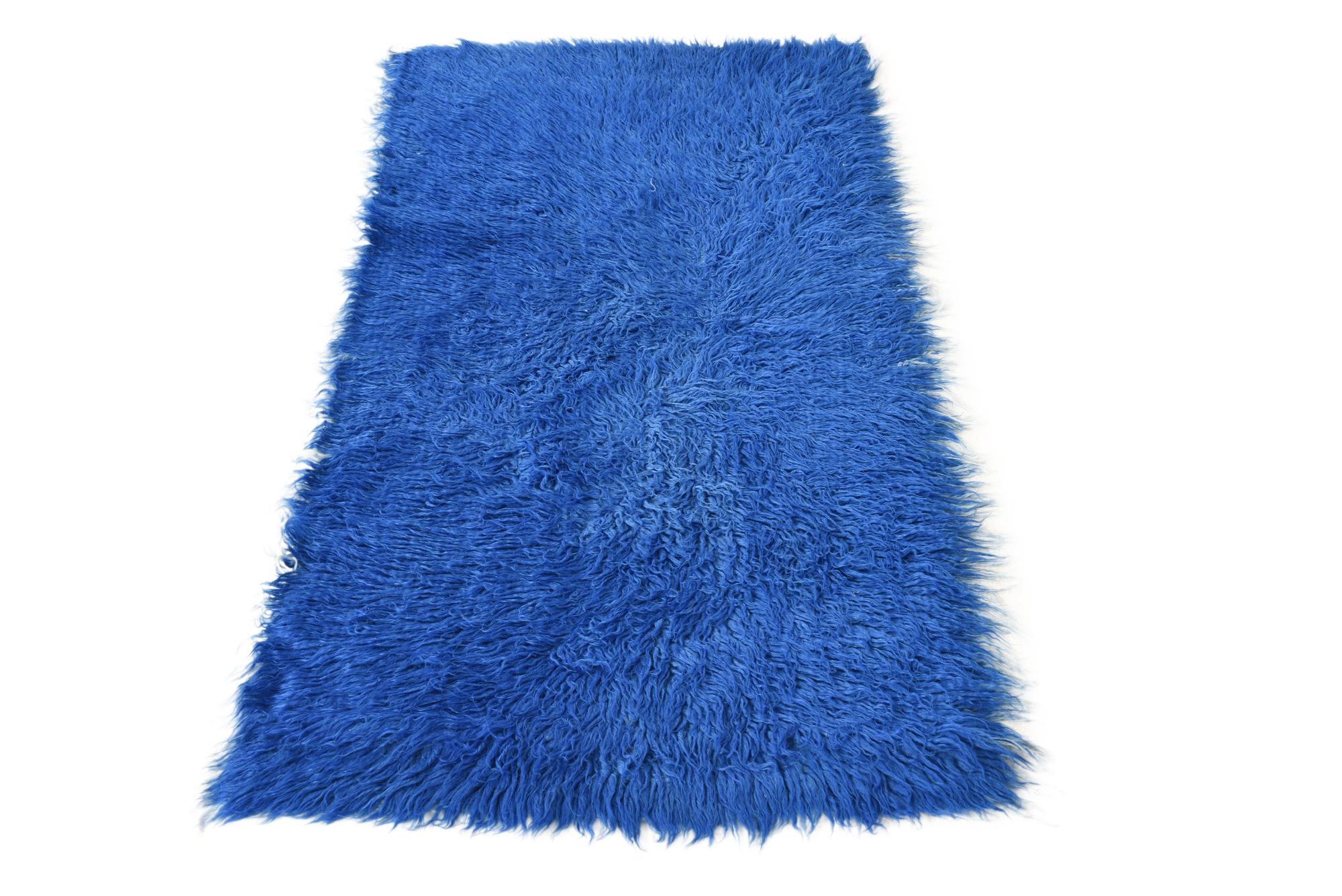 2' 6 x 4' 7 Hand Knotted Moroccan Wool Rug