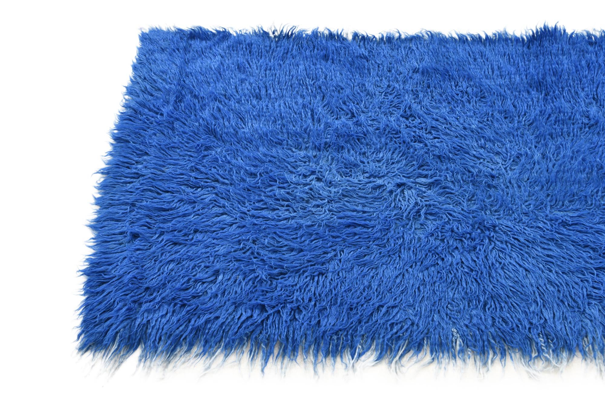 2' 6 x 4' 7 Hand Knotted Moroccan Wool Rug