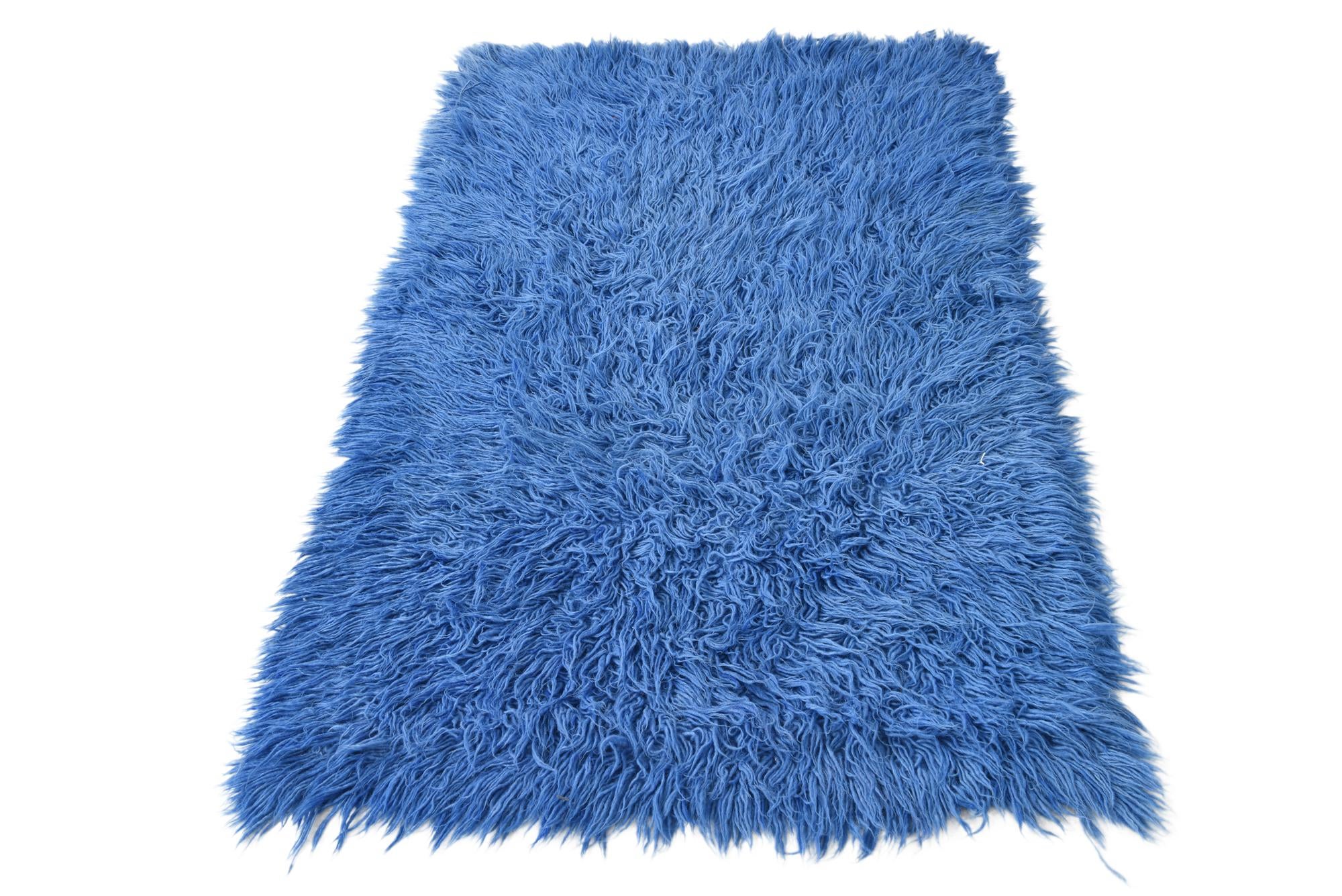 2' 9 x 4' 8 Hand Knotted Moroccan Wool Rug