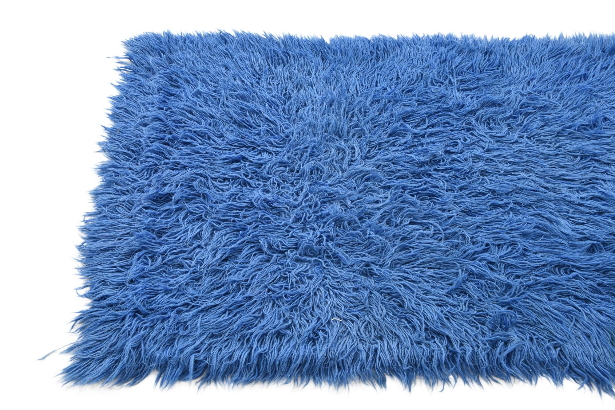 2' 9 x 4' 8 Hand Knotted Moroccan Wool Rug