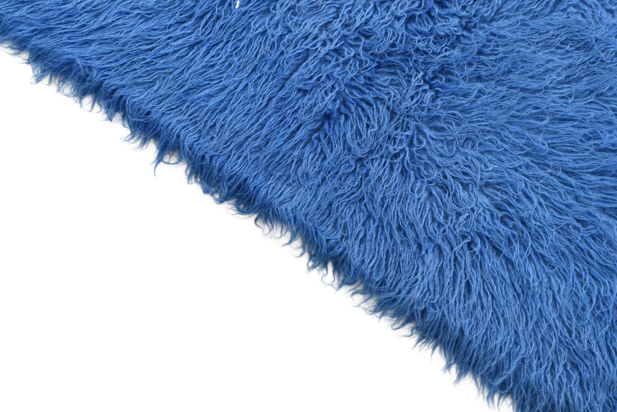 2' 11 x 5' 6 Hand Knotted Moroccan Wool Rug