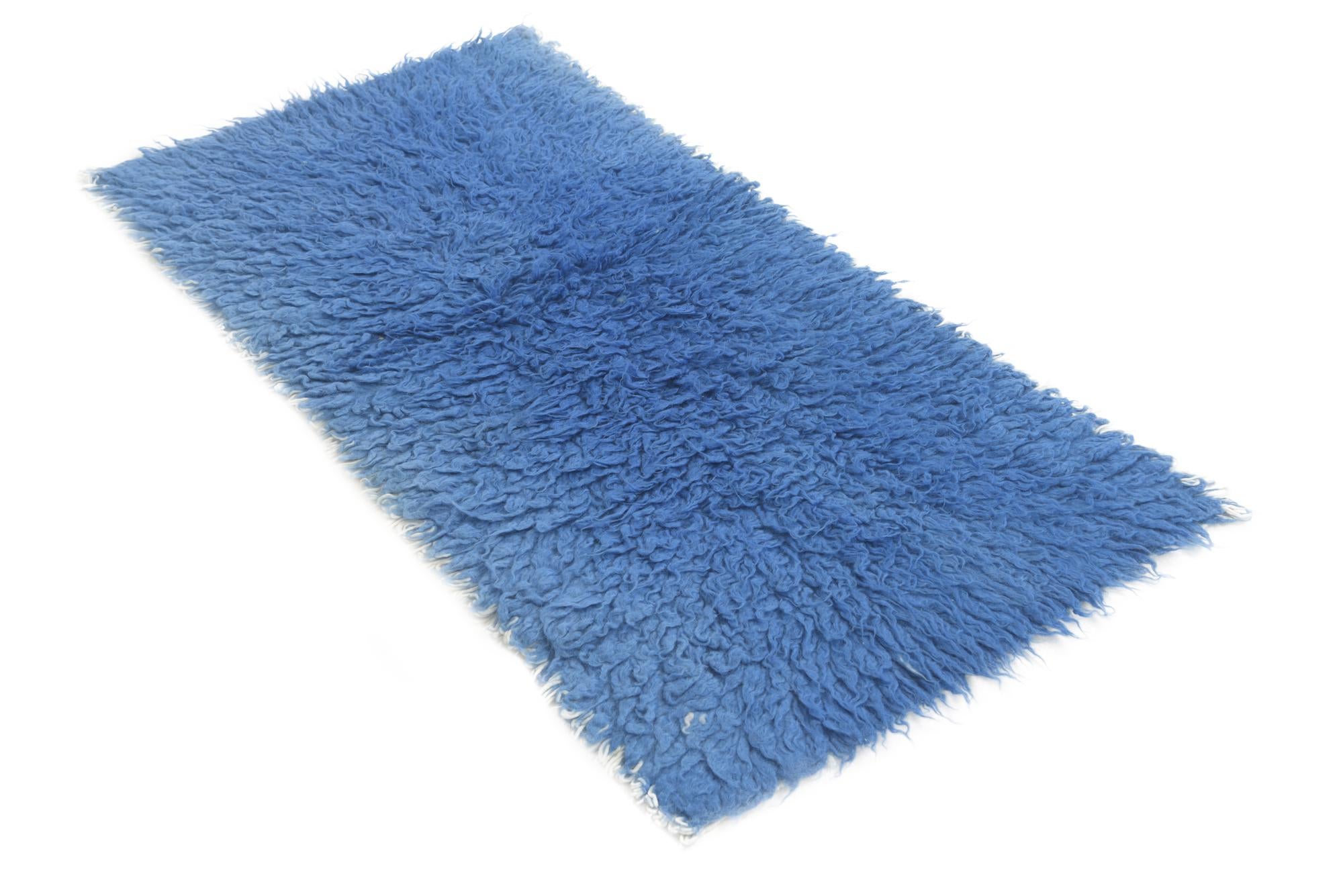 2' 5 x 4' 8 Hand Knotted Moroccan Wool Rug