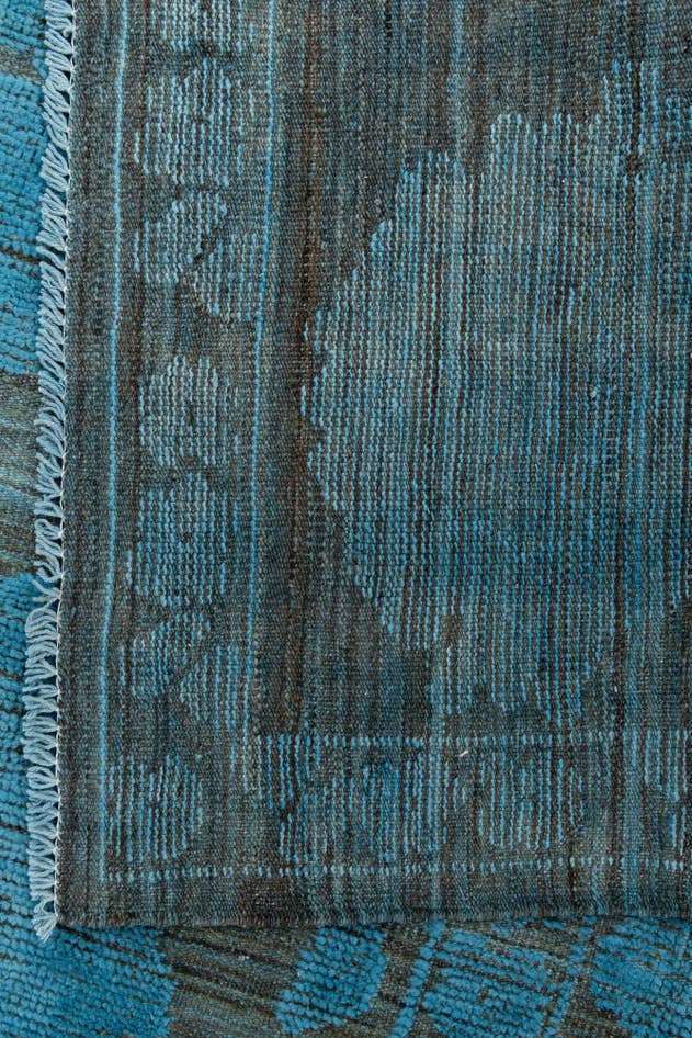 Detail image of 10' x 13' 10 Hand Knotted Moroccan Wool Rug