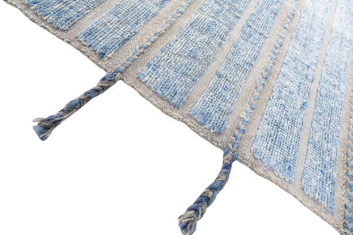 4' 1 x 5' 10 Hand Knotted Moroccan Wool Rug