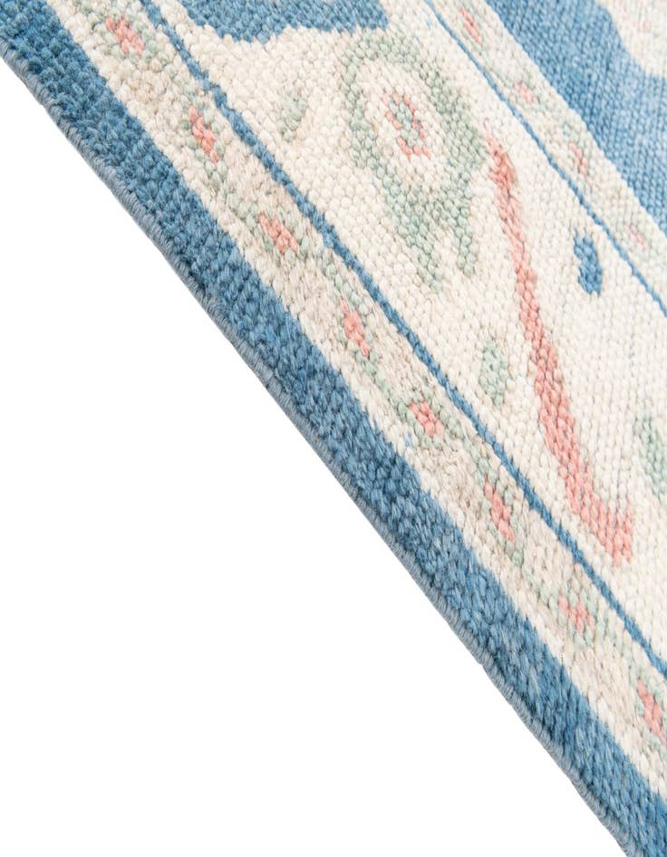 Detail image of 7' 7 x 10'  Hand Knotted Moroccan Wool Rug